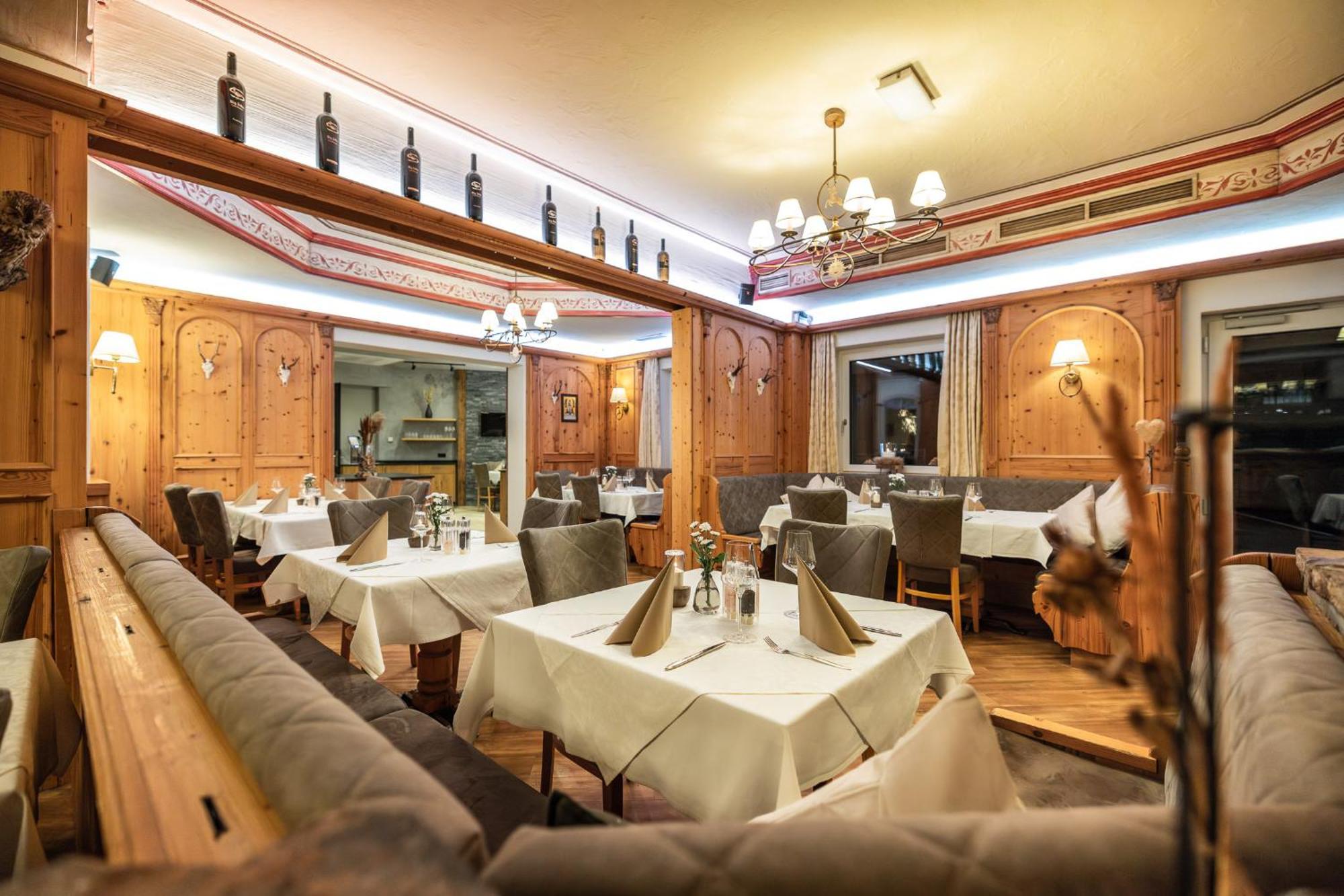 Hotel Hubertus Sankt Johann im Pongau Eksteriør bilde